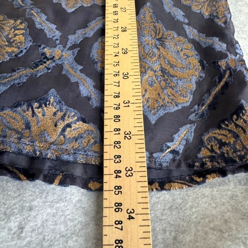 ASTR the Label Cold Shoulder Dress Womens Small Velvet Medallion Print Blue Gold - Picture 16 of 16